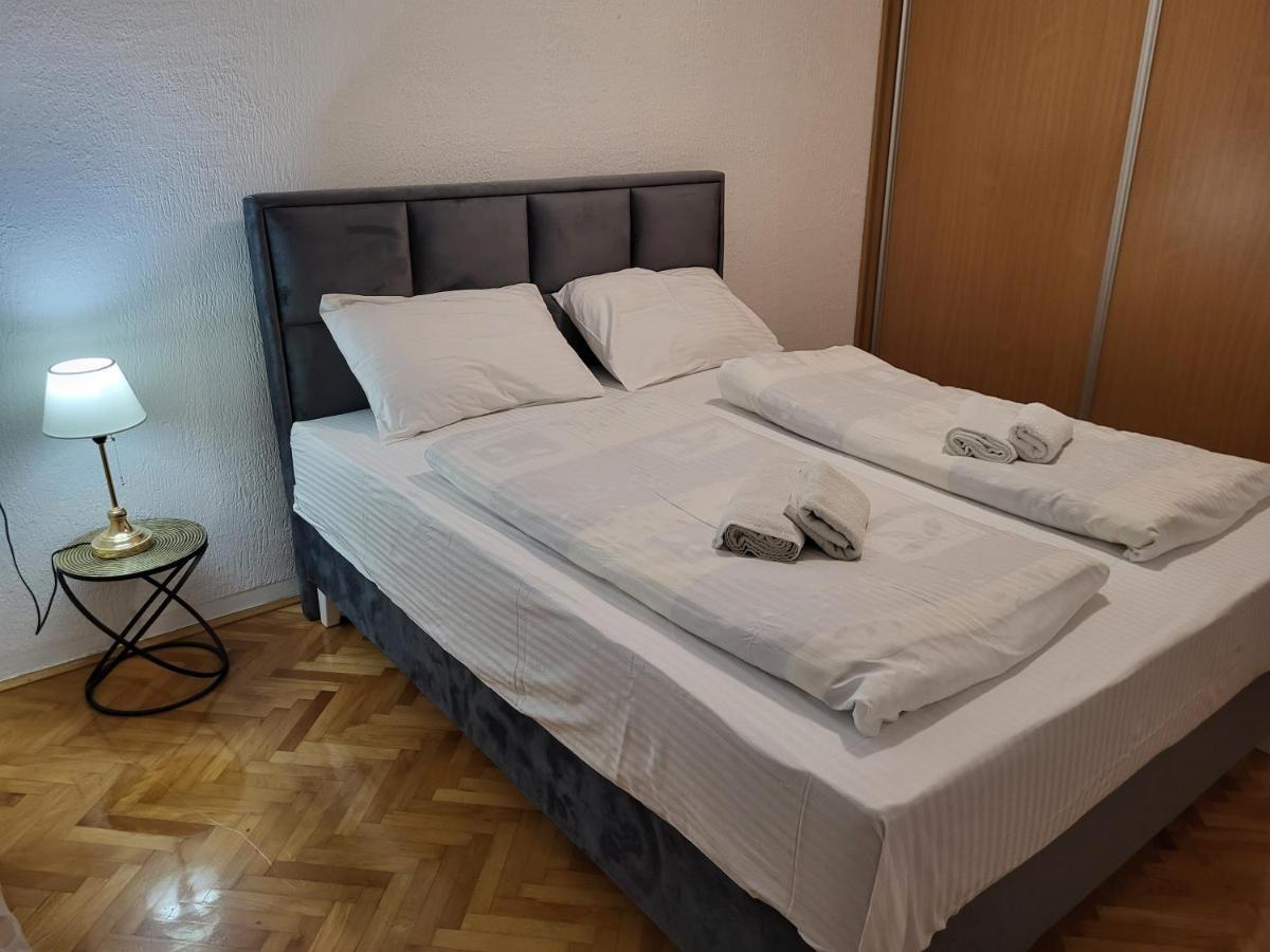Apartman Andjela Tivat Exterior foto
